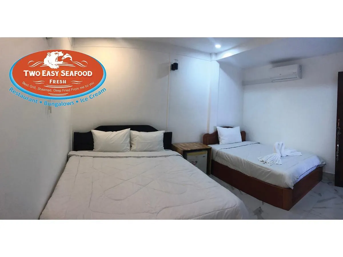 Two Easy Bungalow Preăh Sihanŭk Hotel